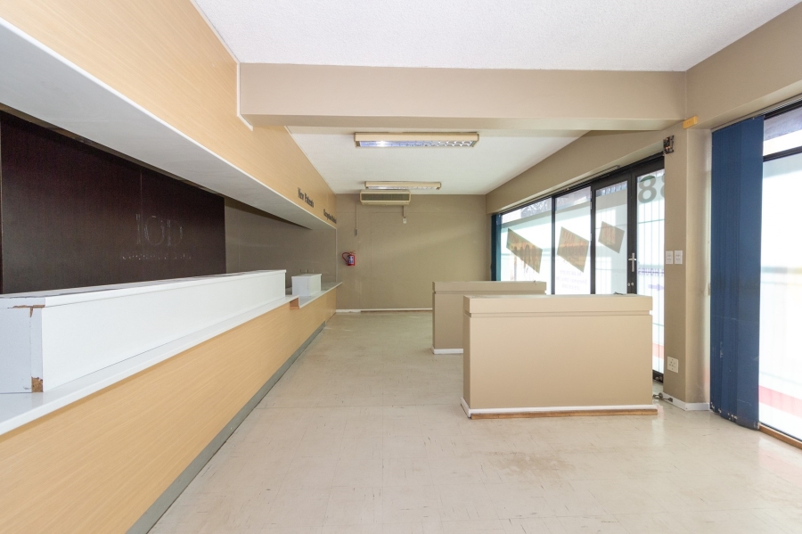 To Let commercial Property for Rent in Richmond Hill Eastern Cape